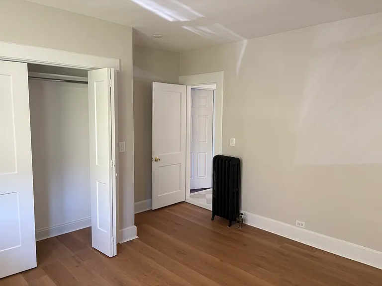 26 Mill St — Photo 8