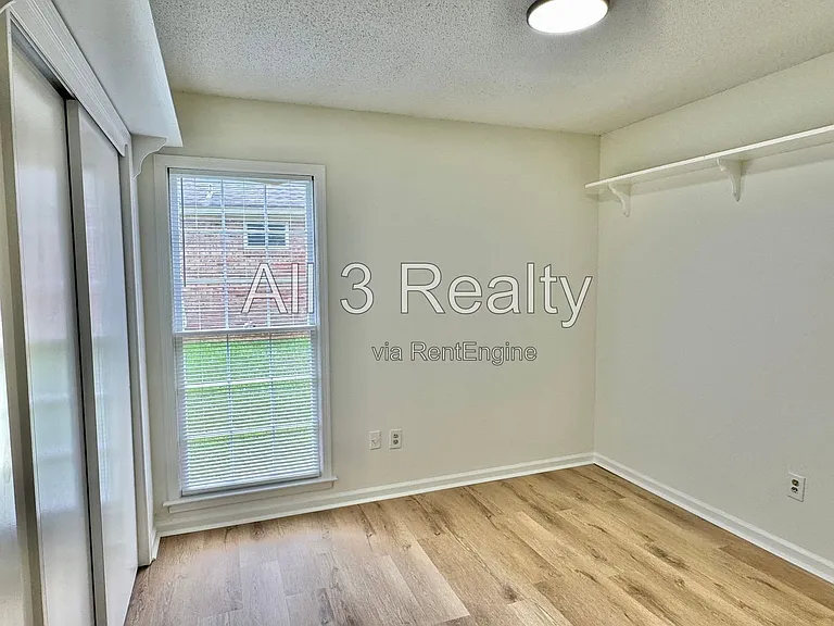2905 Willow Lane Dr — Photo 31