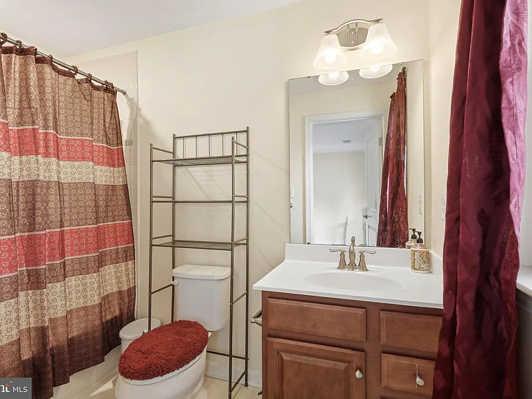 10739 Hinton Way — Photo 19