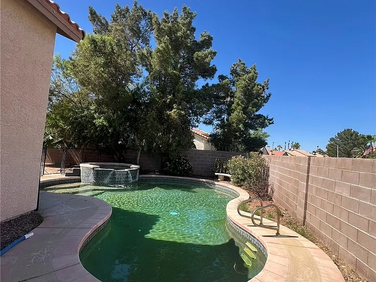 2836 Via Florentine St — Photo 46