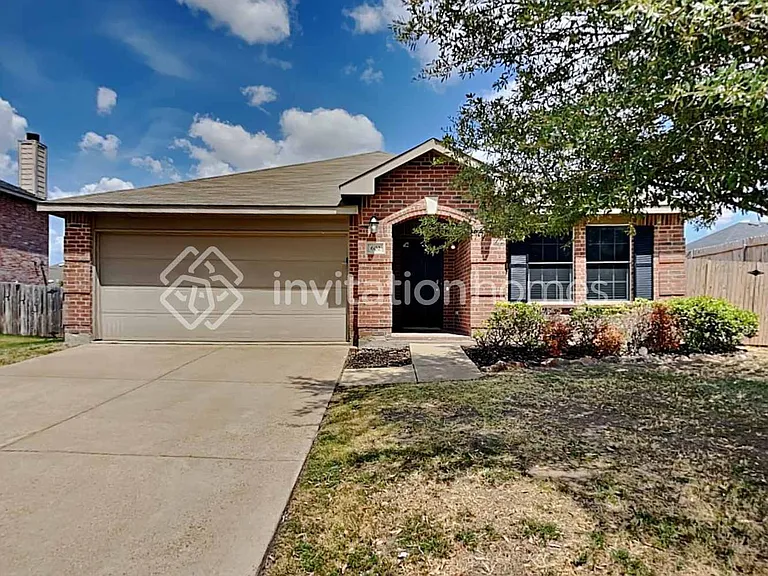 602 Azalea Dr — Photo 1