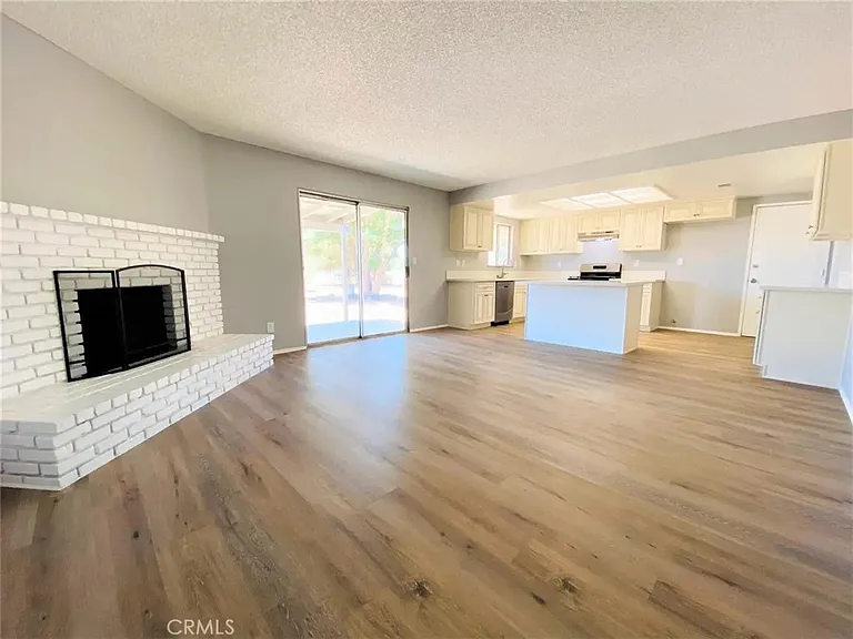 16716 Stagecoach Ave — Photo 5