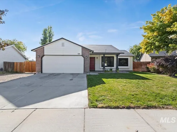 545 Knights Cir, Nampa, ID 83687