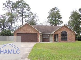 925 Granger Dr, Hinesville, GA 31313
