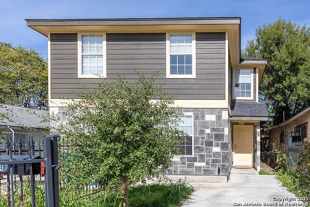 1st image of 3107 W Travis St #101