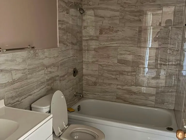 553 Ashland Ave #F — Photo 3