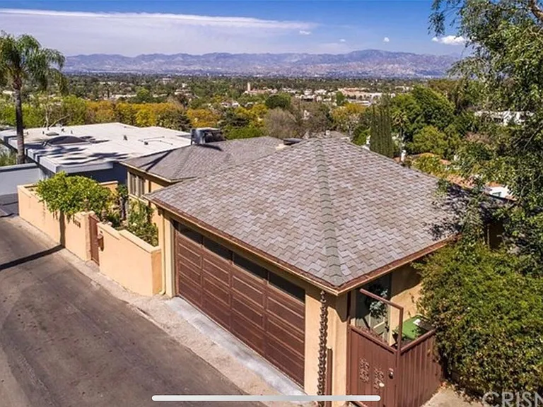 4030 Weslin Ave — Photo 29