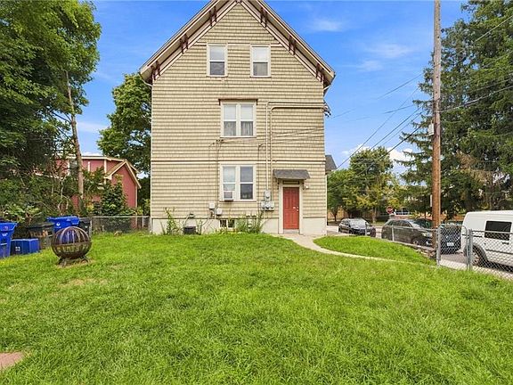 3rd image of 175-177 Walcott St