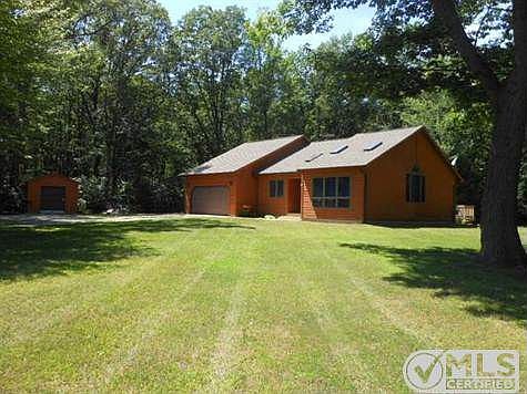 2nd image of 945 E Temple Dr