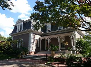 76 Walnut Pl, Brookline, MA 02445