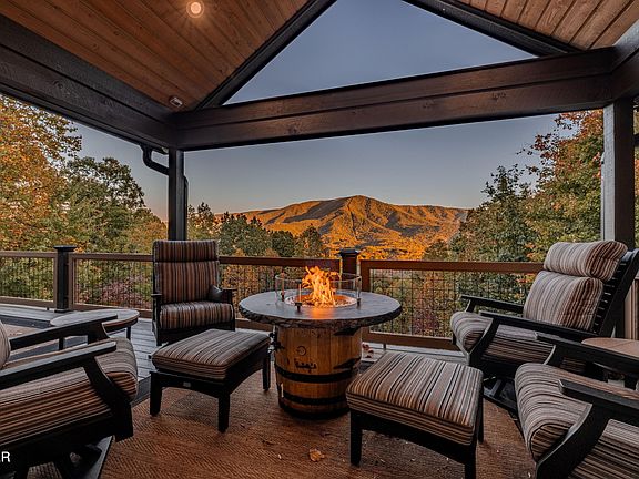 2nd image of 3460 Quail Way