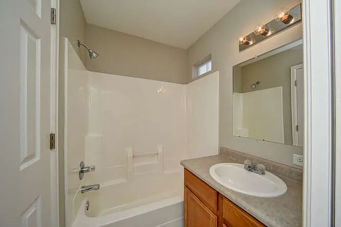 3380 Saratoga St #F — Photo 20