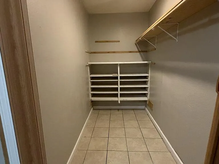 5092 Christian Cir — Photo 15