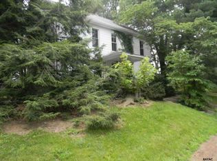 908 Good Intent Rd, Gettysburg, PA 17325