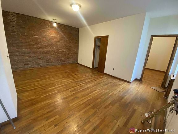 3rd image of 200 W 85th St APT 4C