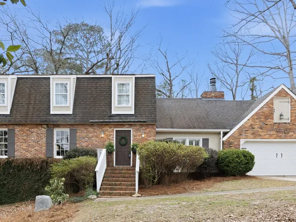 5252 Brandywine Dr, Macon, GA 31210