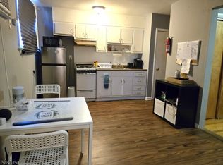 526 Valley Brook Ave FLOOR 1, Lyndhurst, NJ 07071