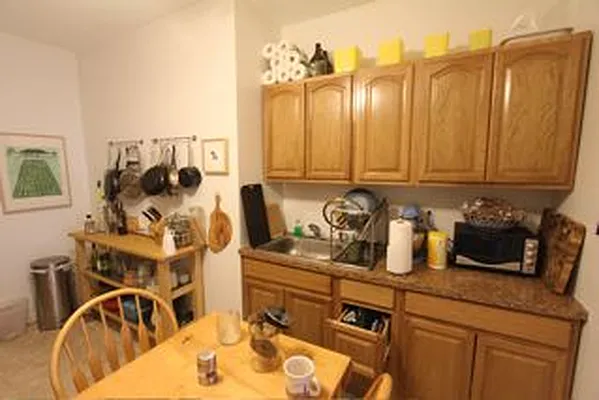 Rented by Robyn Lee, LREB | media 13