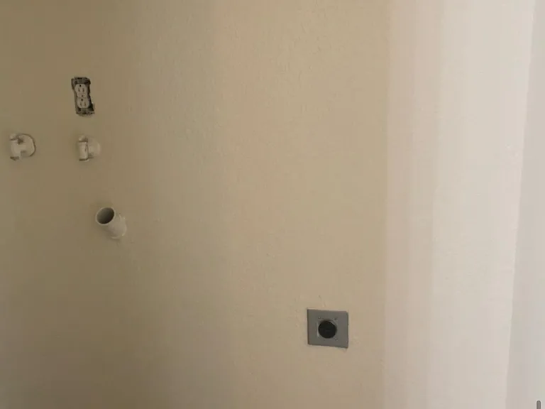 217 Paradise Ave #202 — Photo 7