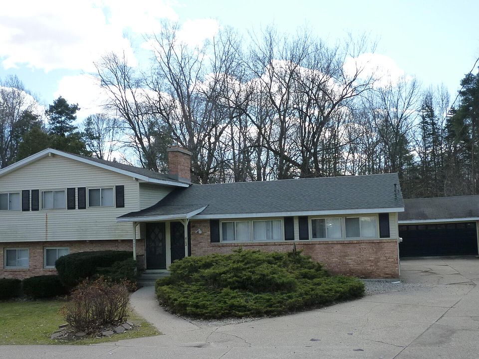 1st image of 4704 Burton St SE