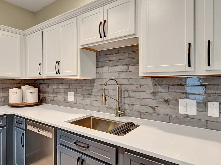 2209 Gilpin Ave — Photo 8