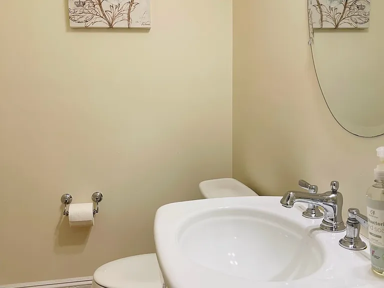 6 Chadbourne Rd — Photo 36