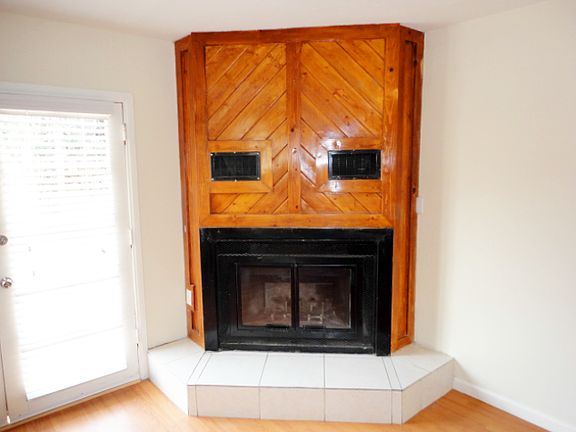 4th image of 12123 Gard Ave