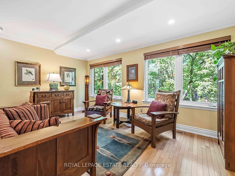 1st image of 90 Edgewood Ave #123