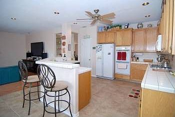 4th image of 646 Dunhill Dr