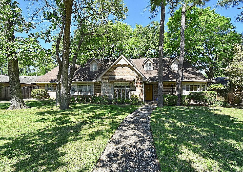 1st image of 10306 Shady River Dr