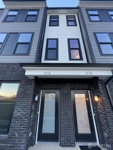 216 Lyla Ln, New Brunswick, NJ, 08901