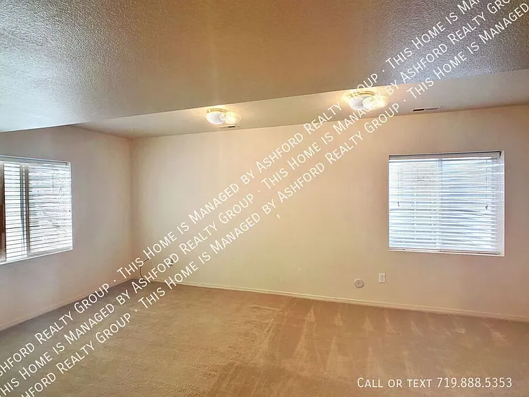 3314 Castellon Dr — Photo 14