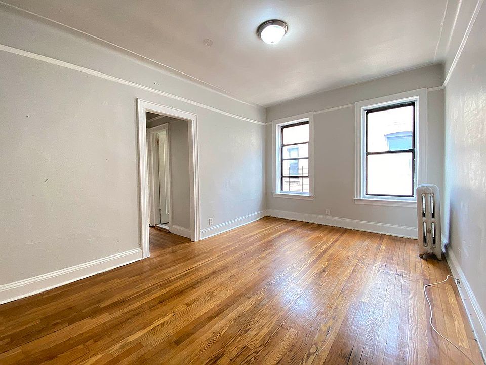 1st image of 11-25 47th Ave #4A