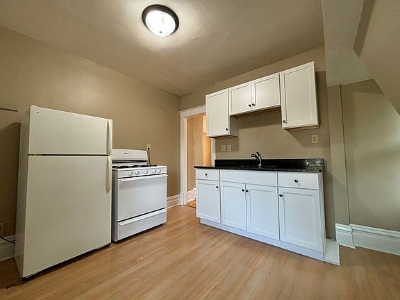 2nd image of 5016 Xerxes Ave S #2