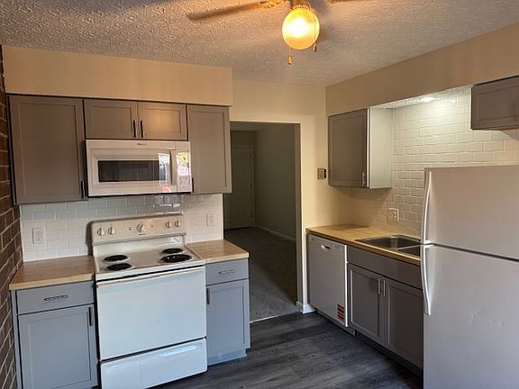 5th image of 5760-5764 Stormcroft Ave