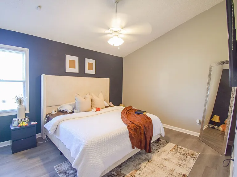 5598 Windy Knoll Pl — Photo 9