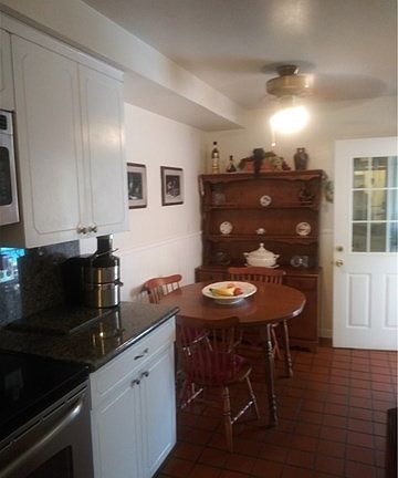4th image of 9944 Bel Air Ave