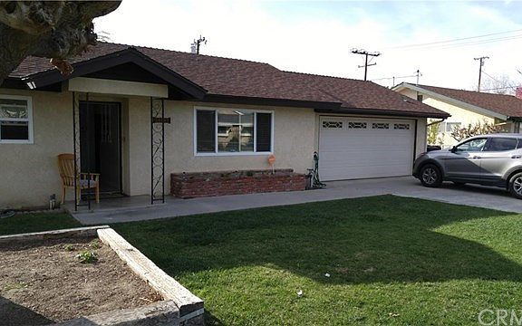 3rd image of 26647 Cornell St