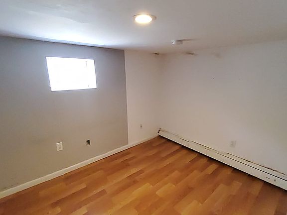 3rd image of 234 E 9th Ave
