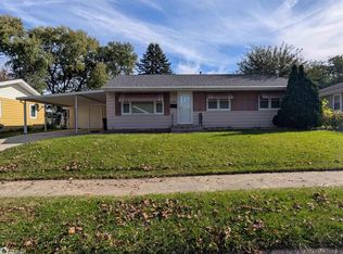 1245 N 24th St, Fort Dodge, IA 50501
