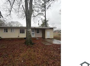 3018 Oak Forest Dr, Jackson, MS 39212