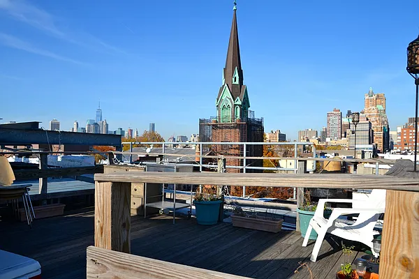 Rented by Oak Tree LLC | media 8