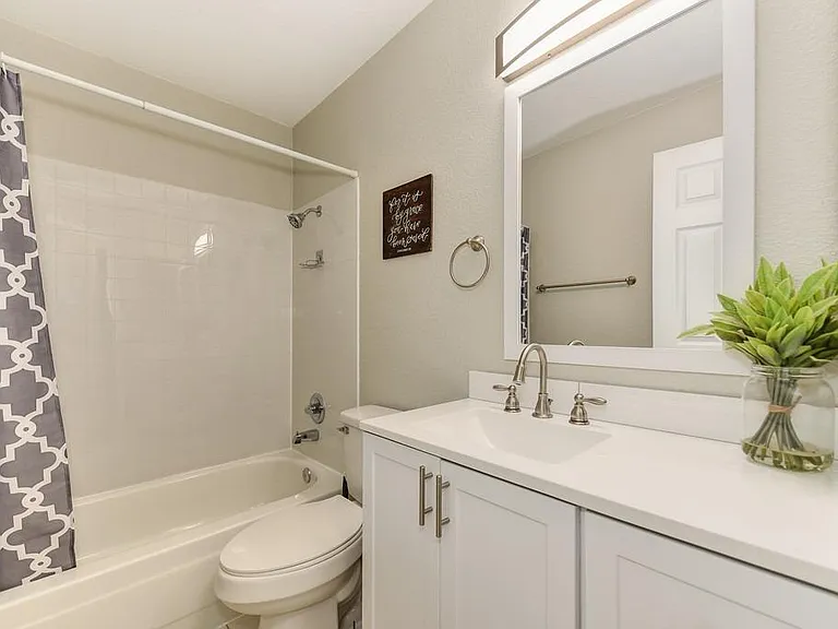 8313 Crossoak Way — Photo 9