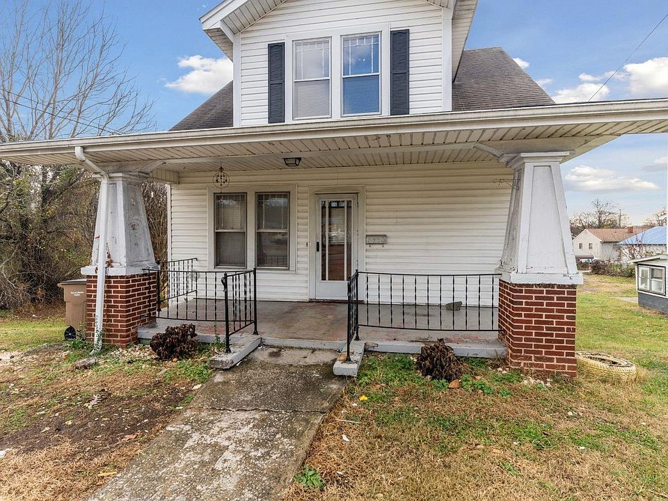 1213 Main St, Altavista, VA 24517 Zillow