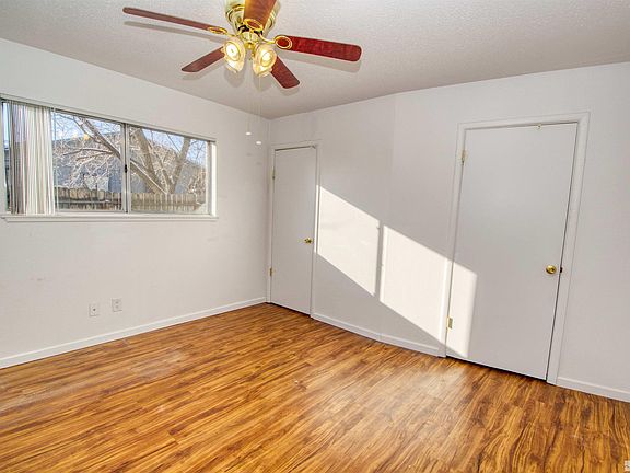 5th image of 510 Country Village Dr APT 21