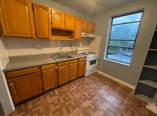 318 44th St #33A, Union City, NJ 07087