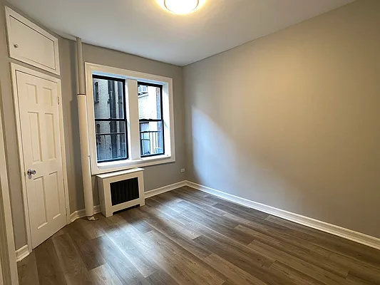 Rented by Tourma Realty LLC | media 9