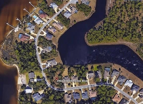 2nd image of 1960 Crown Pointe Blvd