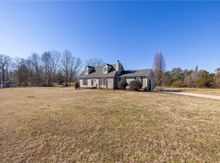 3421 Refuge Rd, Central, SC 29630