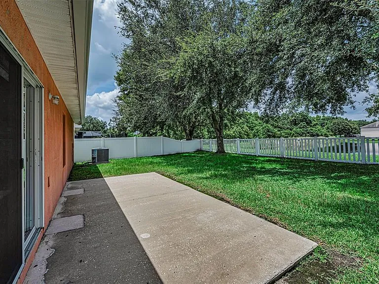 17029 Torvest Ct — Photo 37